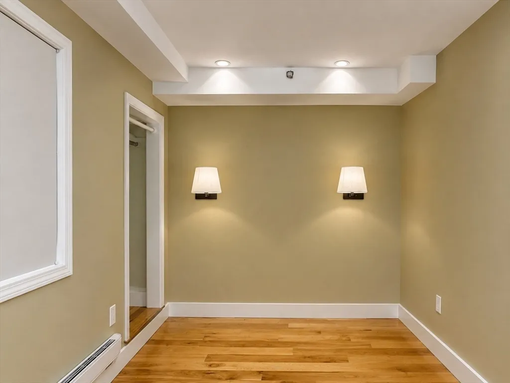 3 bed, 2 bath apartment for rent at 113 Beacon St Unit F-6, Back Bay — photo 8 of 17