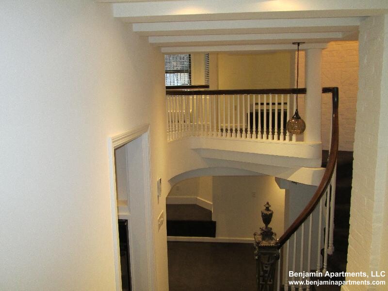 1.5 bed, 2 bath apartment for rent at 113 Beacon St Unit Ground, Back Bay — photo 8 of 23