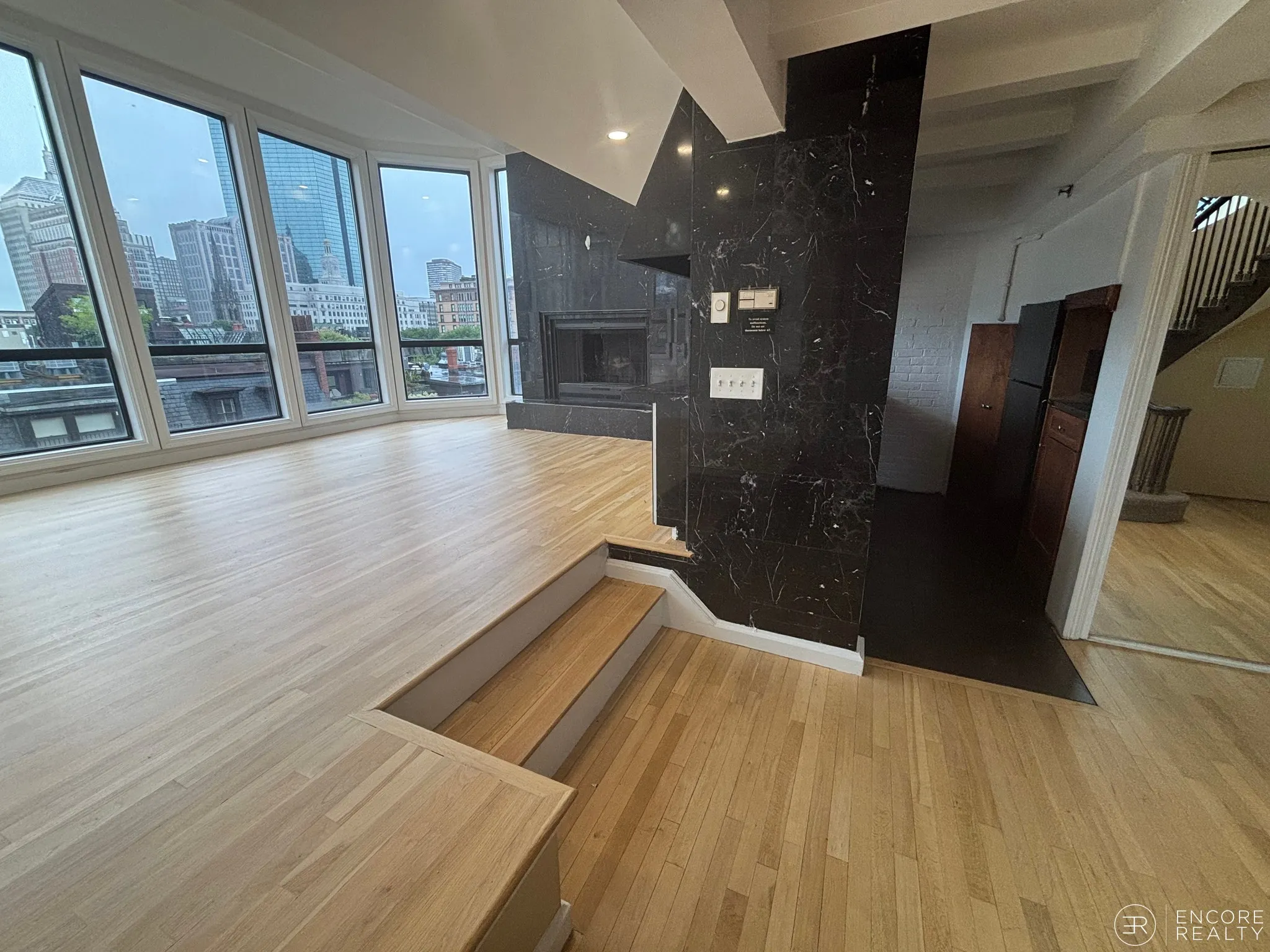 2.5 bed, 3 bath apartment for rent at 113 Beacon St Unit PH, Back Bay — photo 2 of 13