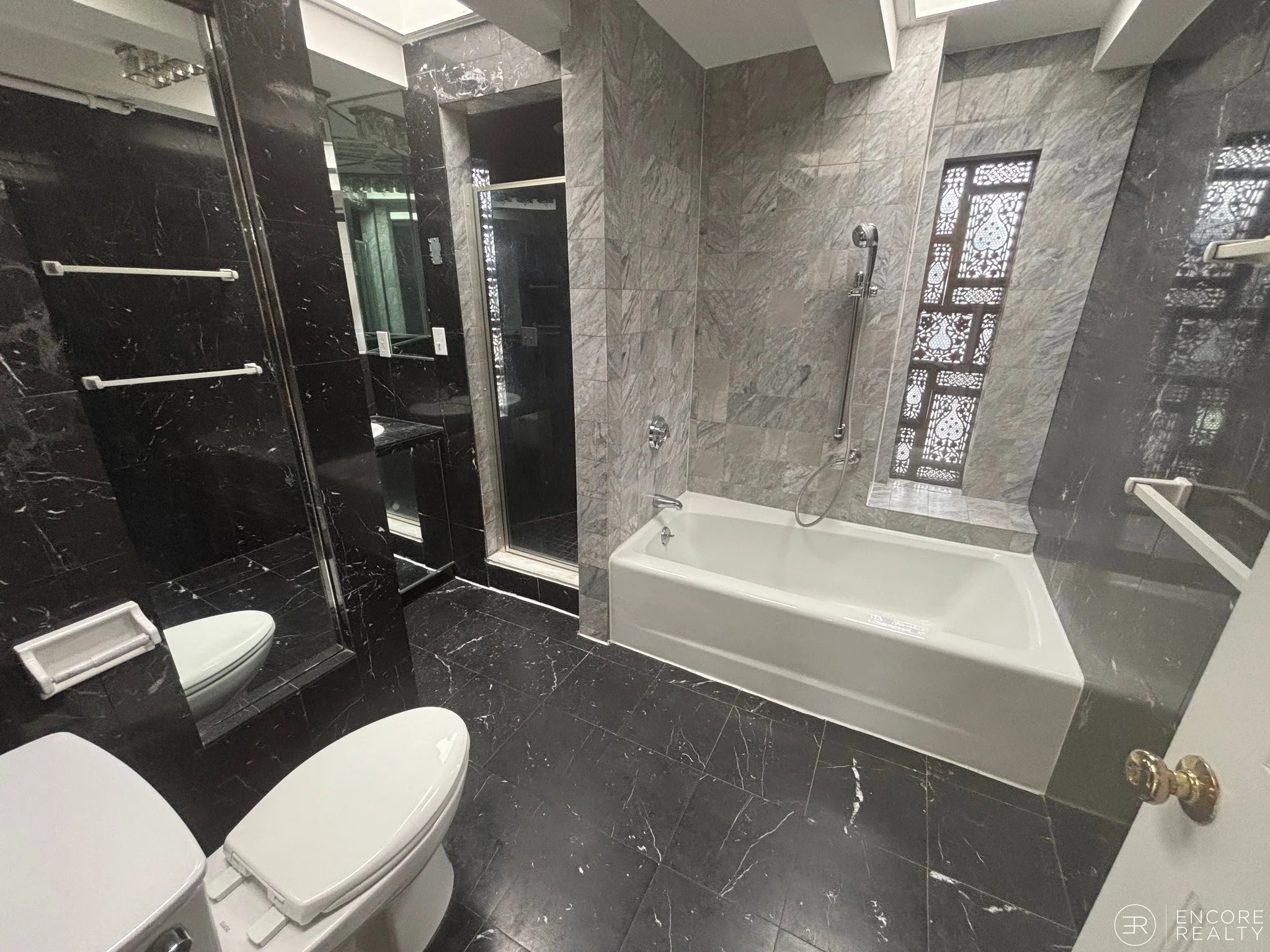 2.5 bed, 3 bath apartment for rent at 113 Beacon St Unit PH, Back Bay — photo 10 of 13