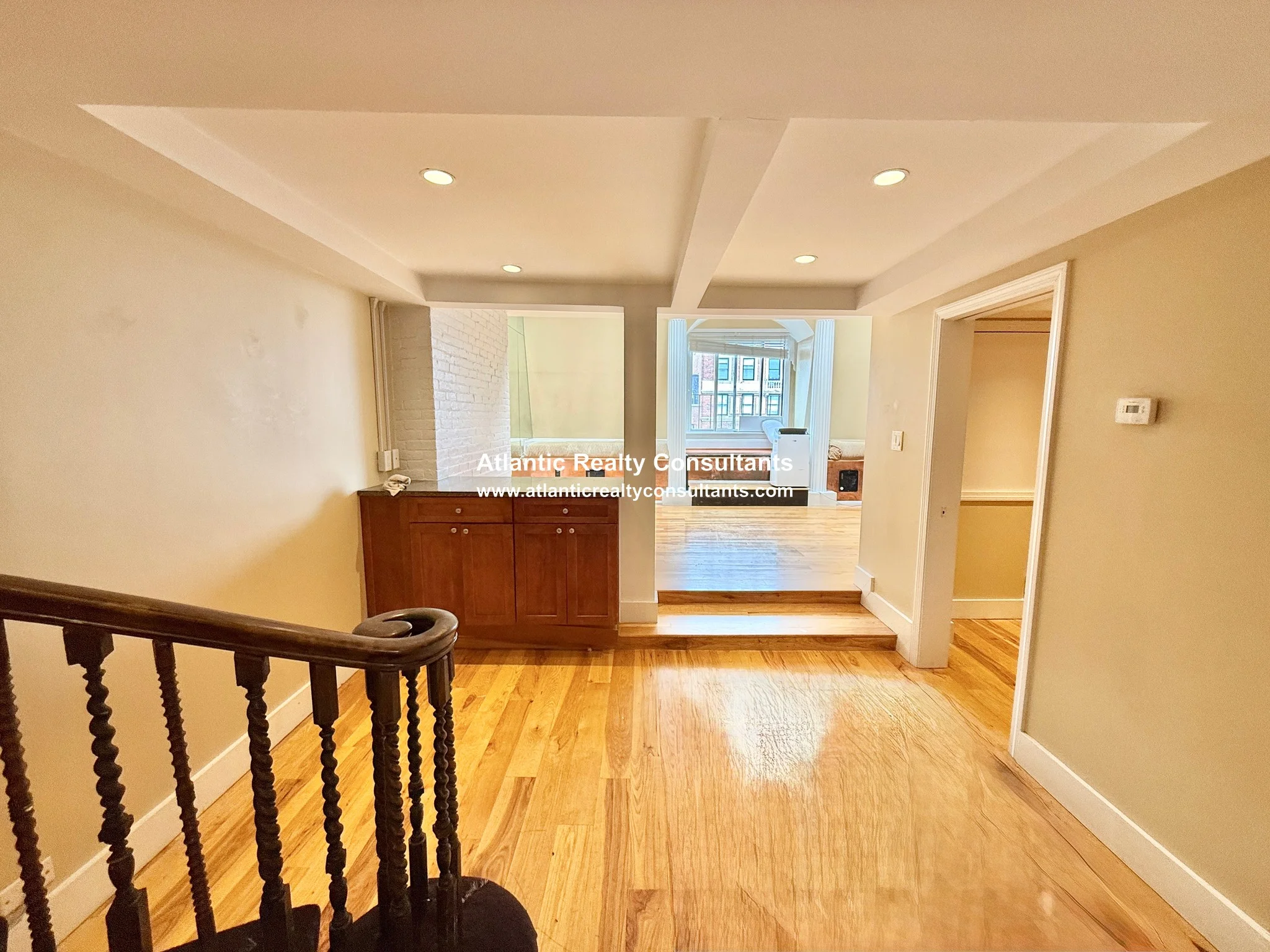 3 bed, 2 bath apartment for rent at 113 Beacon St Unit PH6, Back Bay — photo 7 of 17