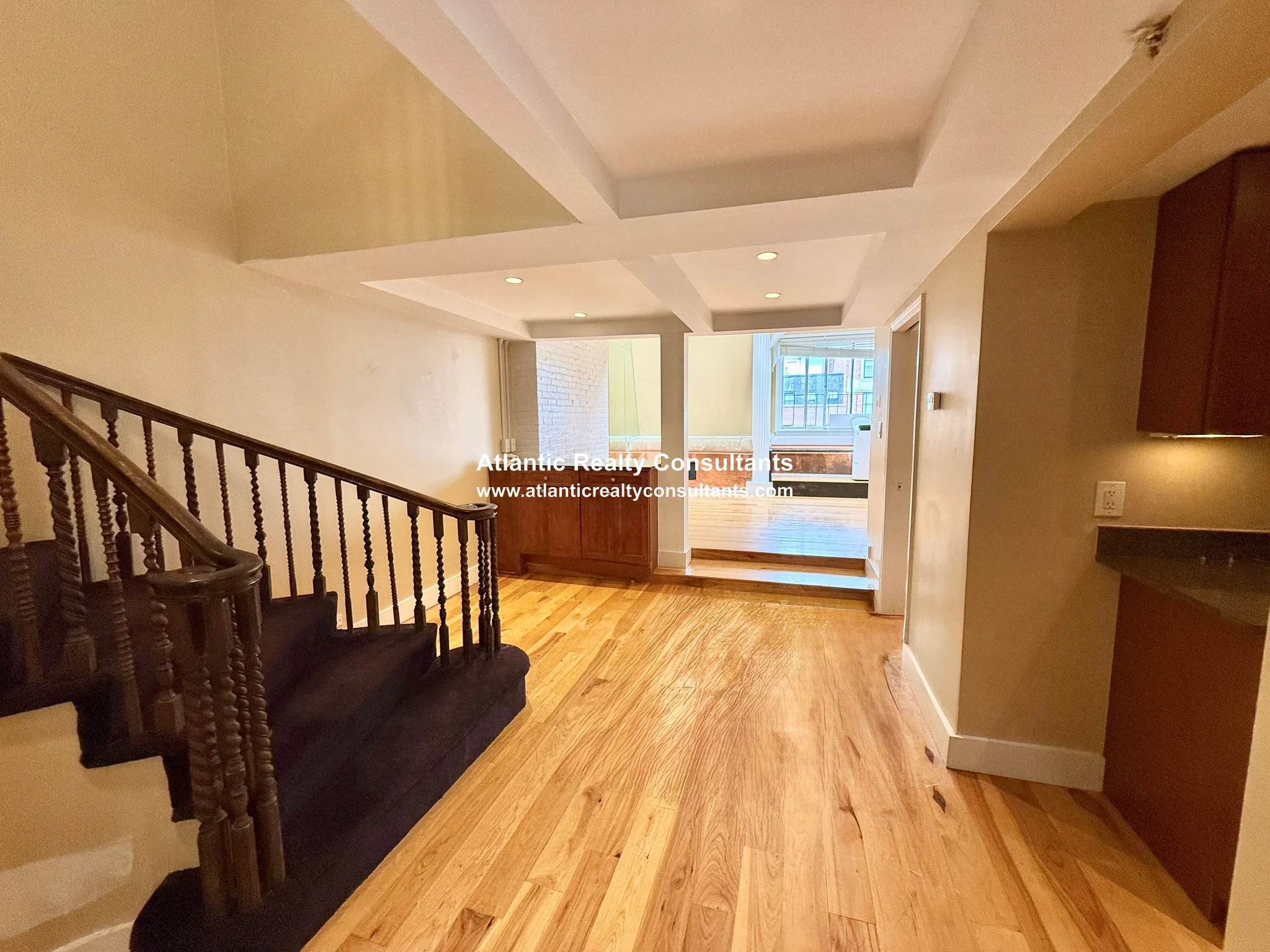 3 bed, 2 bath apartment for rent at 113 Beacon St Unit PH6, Back Bay — photo 6 of 17