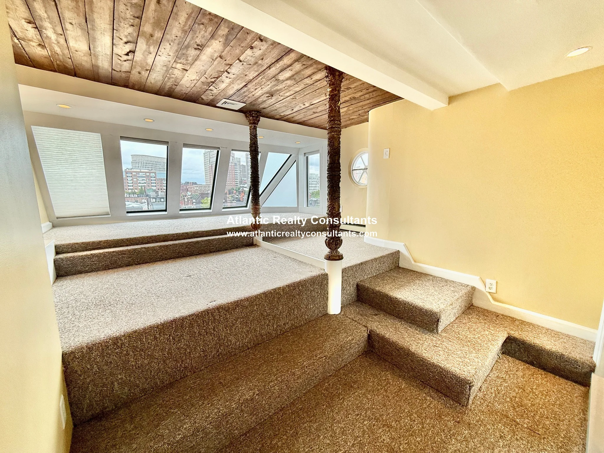 3 bed, 2.5 bath apartment for rent at 113 Beacon St Unit PHR, Back Bay — photo 11 of 18