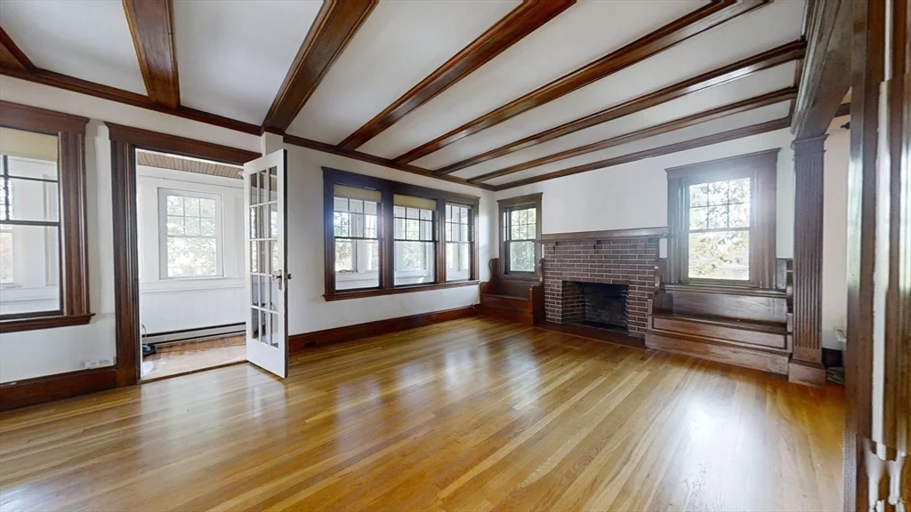 4 bed, 2 bath apartment for rent at 113 Cushing Ave Unit 113, Belmont — photo 3 of 23