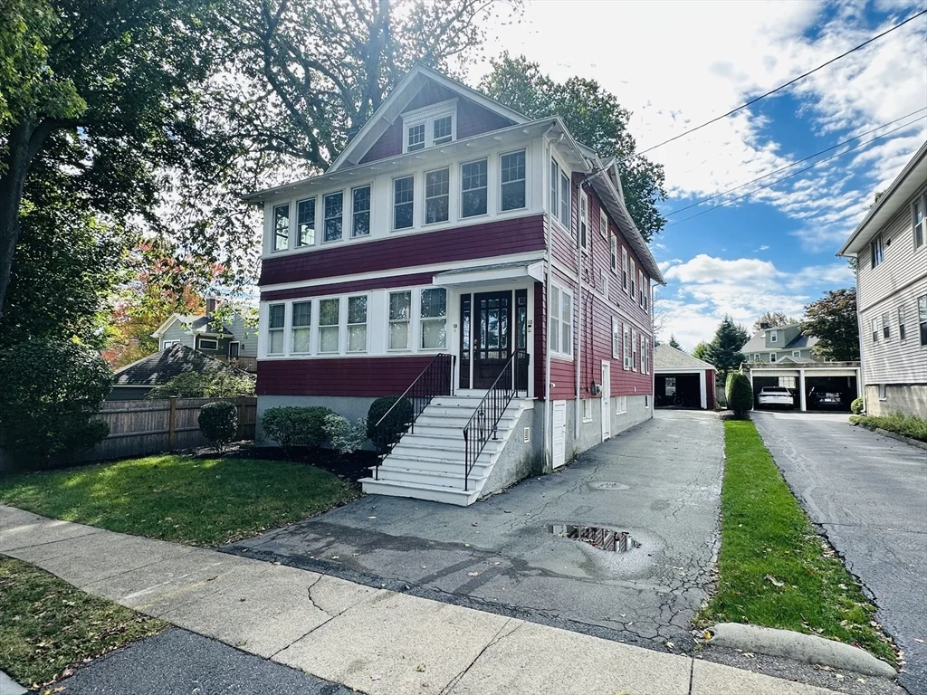 4 bed, 2 bath apartment for rent at 113 Cushing Ave Unit 113, Belmont — photo 1 of 23