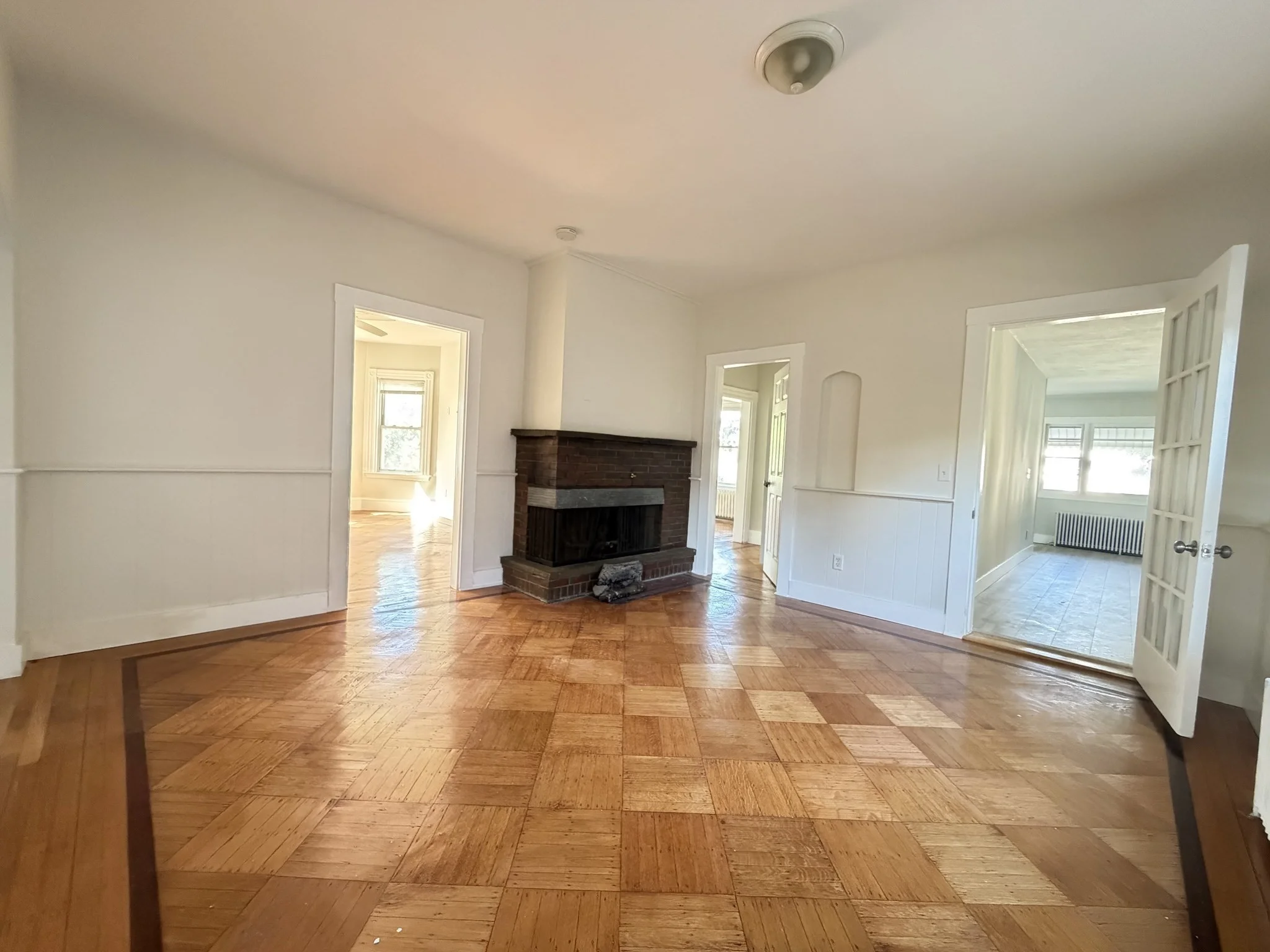 2 bed, 1 bath apartment for rent at 113 Elm Ave Unit 1, Quincy — photo 7 of 11