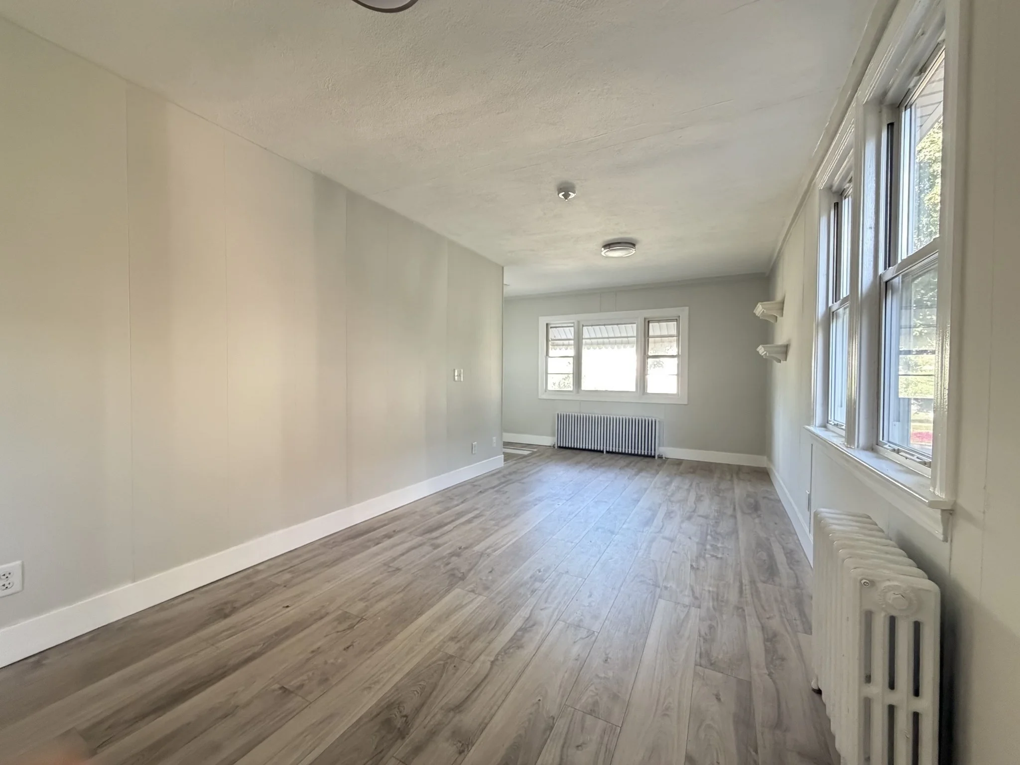 2 bed, 1 bath apartment for rent at 113 Elm Ave Unit 1, Quincy — photo 11 of 11