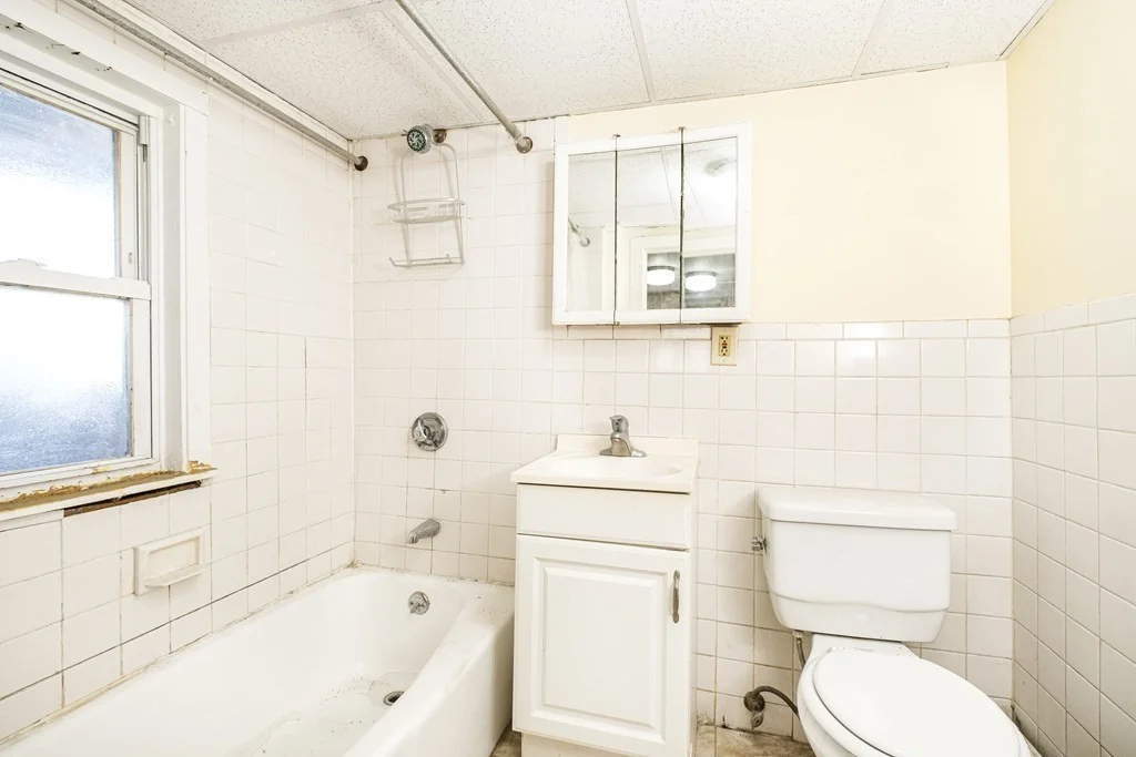 2 bed, 1 bath apartment for rent at 113 Hampshire St Unit 2L, Wellington-Harrington — photo 2 of 16