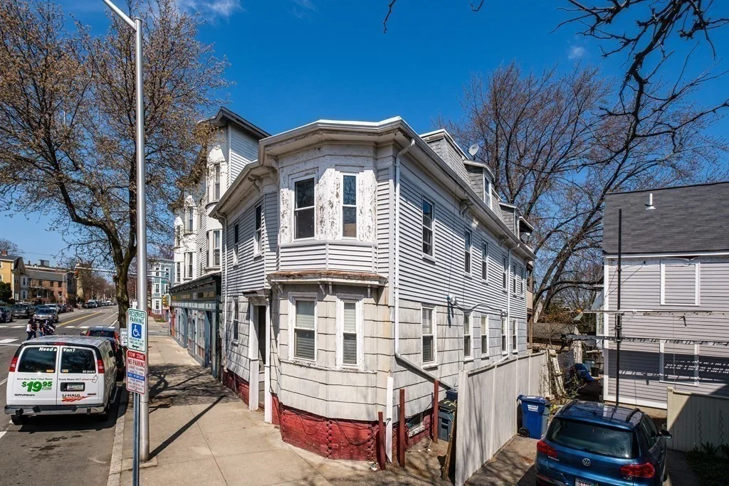 2 bed, 1 bath apartment for rent at 113 Hampshire St Unit 2L, Wellington-Harrington — photo 13 of 16