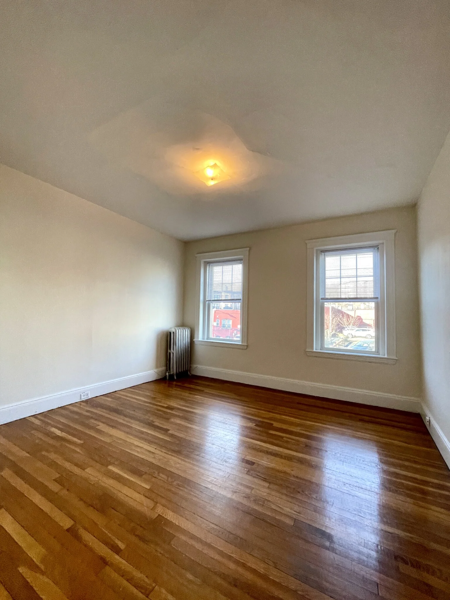 2 bed, 1 bath apartment for rent at 113 Kilsyth Rd Unit 3, Brighton — photo 3 of 20