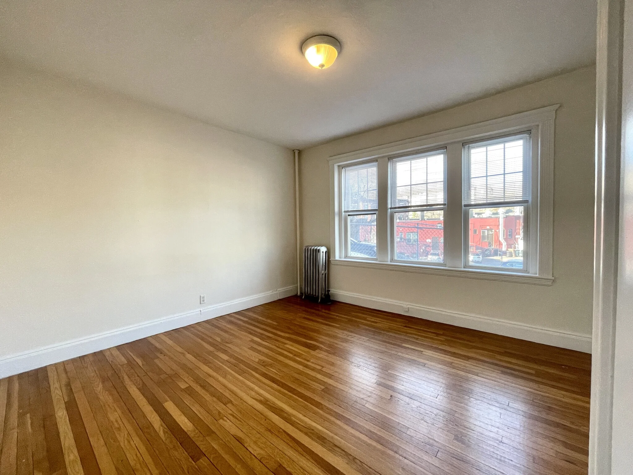 2 bed, 1 bath apartment for rent at 113 Kilsyth Rd Unit 3, Brighton — photo 4 of 20