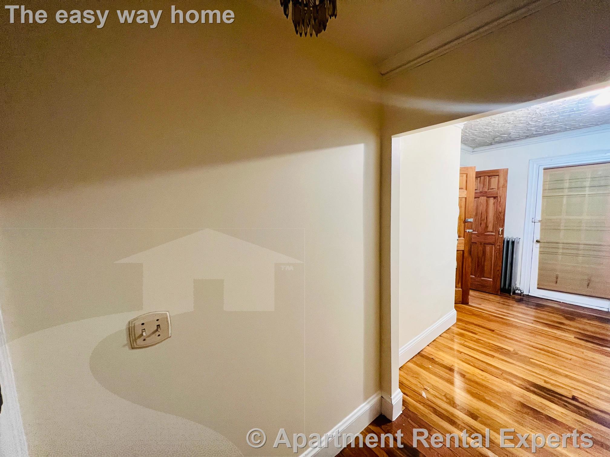 4 bed, 1 bath apartment for rent at 113 Lanark Rd, Brighton — photo 17 of 18
