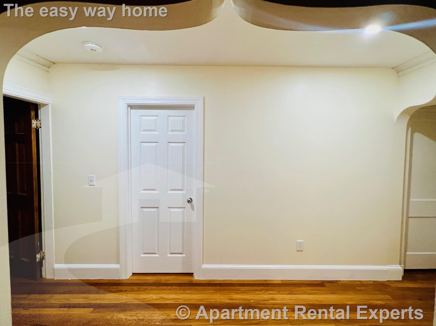 4 bed, 1 bath apartment for rent at 113 Lanark Rd, Brighton — photo 15 of 18