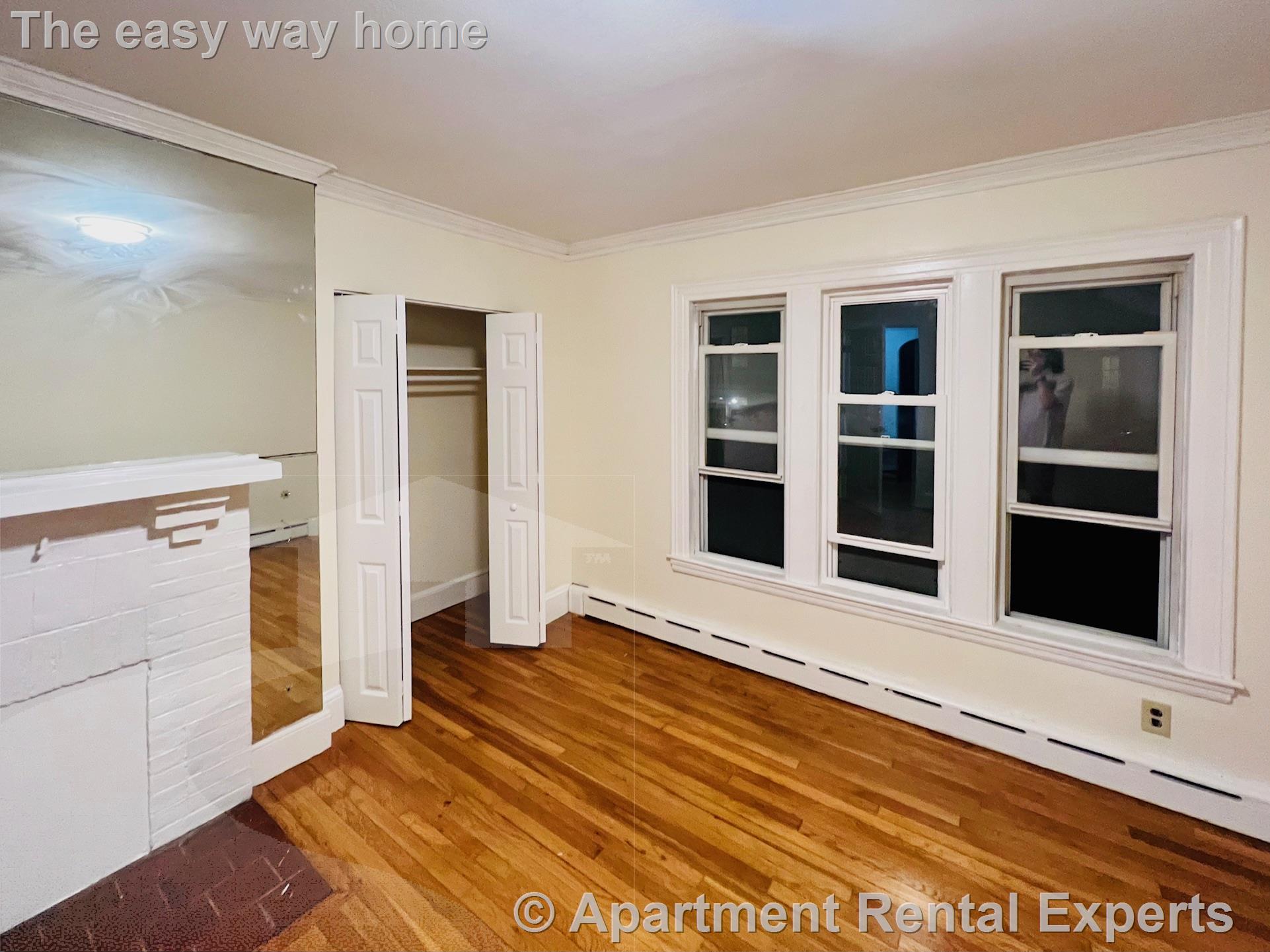 4 bed, 1 bath apartment for rent at 113 Lanark Rd, Brighton — photo 10 of 18