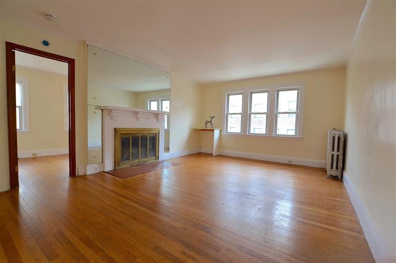 4 bed, 1 bath apartment for rent at 113 Lanark Rd Unit 1, Brighton — photo 8 of 10