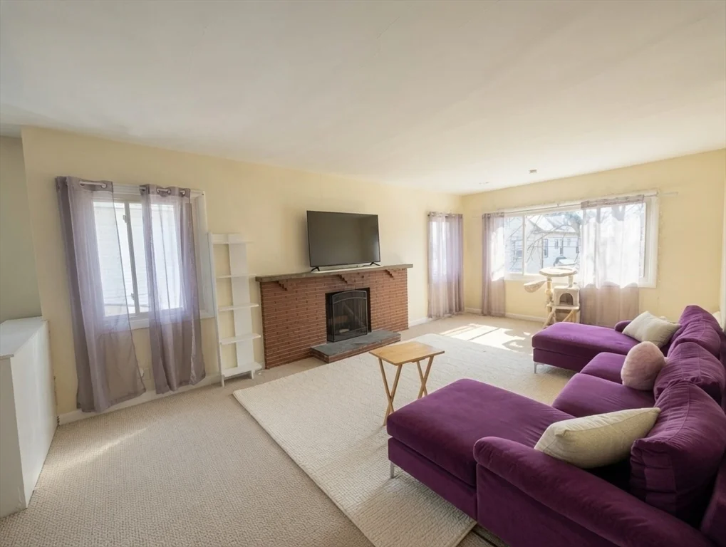 3 bed, 1 bath apartment for rent at 113 Oliver St Unit 2, Linden — photo 7 of 12