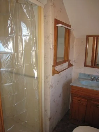 1 bed, 1 bath apartment for rent at 113 Pleasant St Unit 3, Gloucester — photo 8 of 8