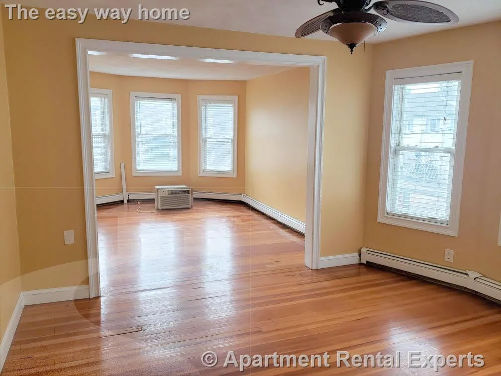 3 bed, 1 bath apartment for rent at 113 Princeton St Unit 2, Tufts University — photo 1 of 17