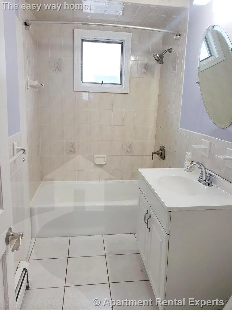 3 bed, 1 bath apartment for rent at 113 Princeton St Unit 2, Tufts University — photo 13 of 17