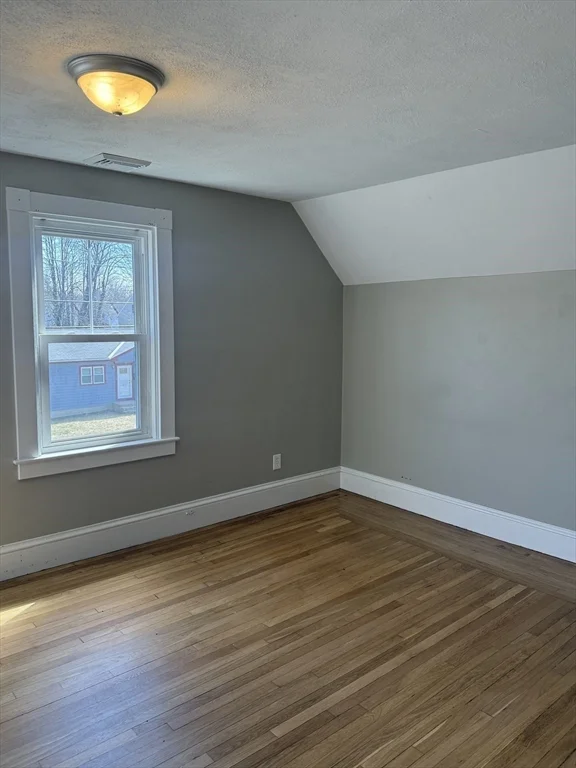 2 bed, 1 bath apartment for rent at 113 Union St Unit 2, Bridgewater — photo 8 of 9