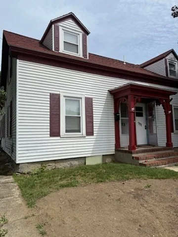 2 bed, 1 bath apartment for rent at 113 W Main St Unit 113, Ayer — photo 14 of 17