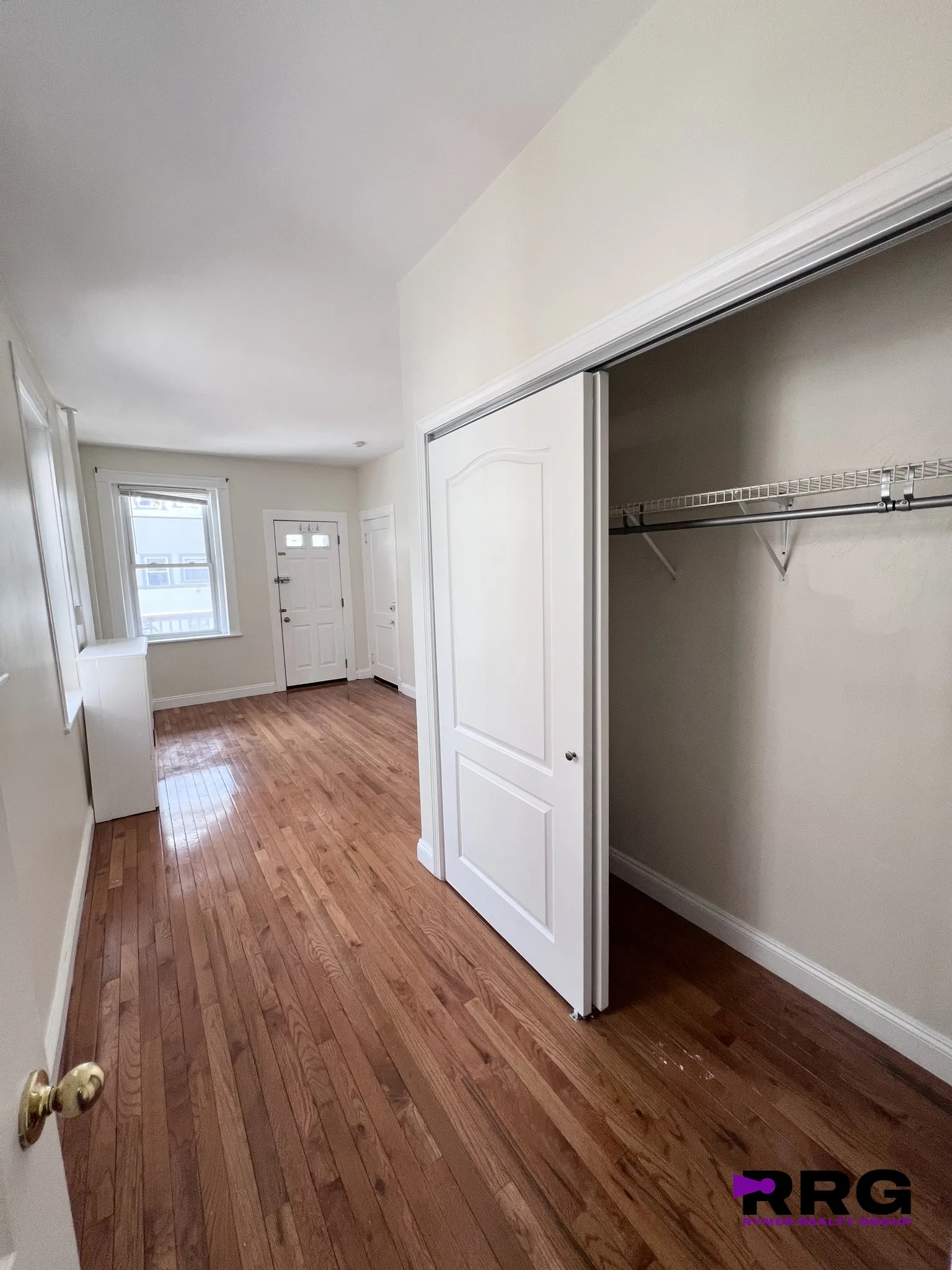 3 bed, 1 bath apartment for rent at 1130 Commonwealth Ave Unit 2, Allston — photo 15 of 19