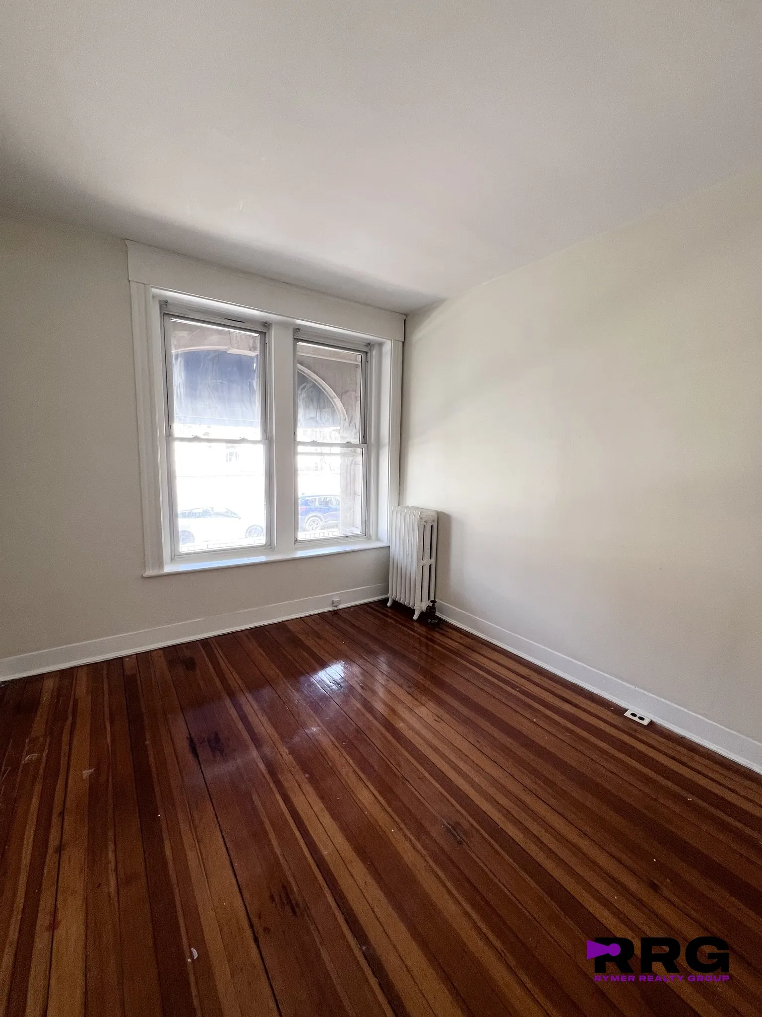 3 bed, 1 bath apartment for rent at 1130 Commonwealth Ave Unit 2, Allston — photo 4 of 19