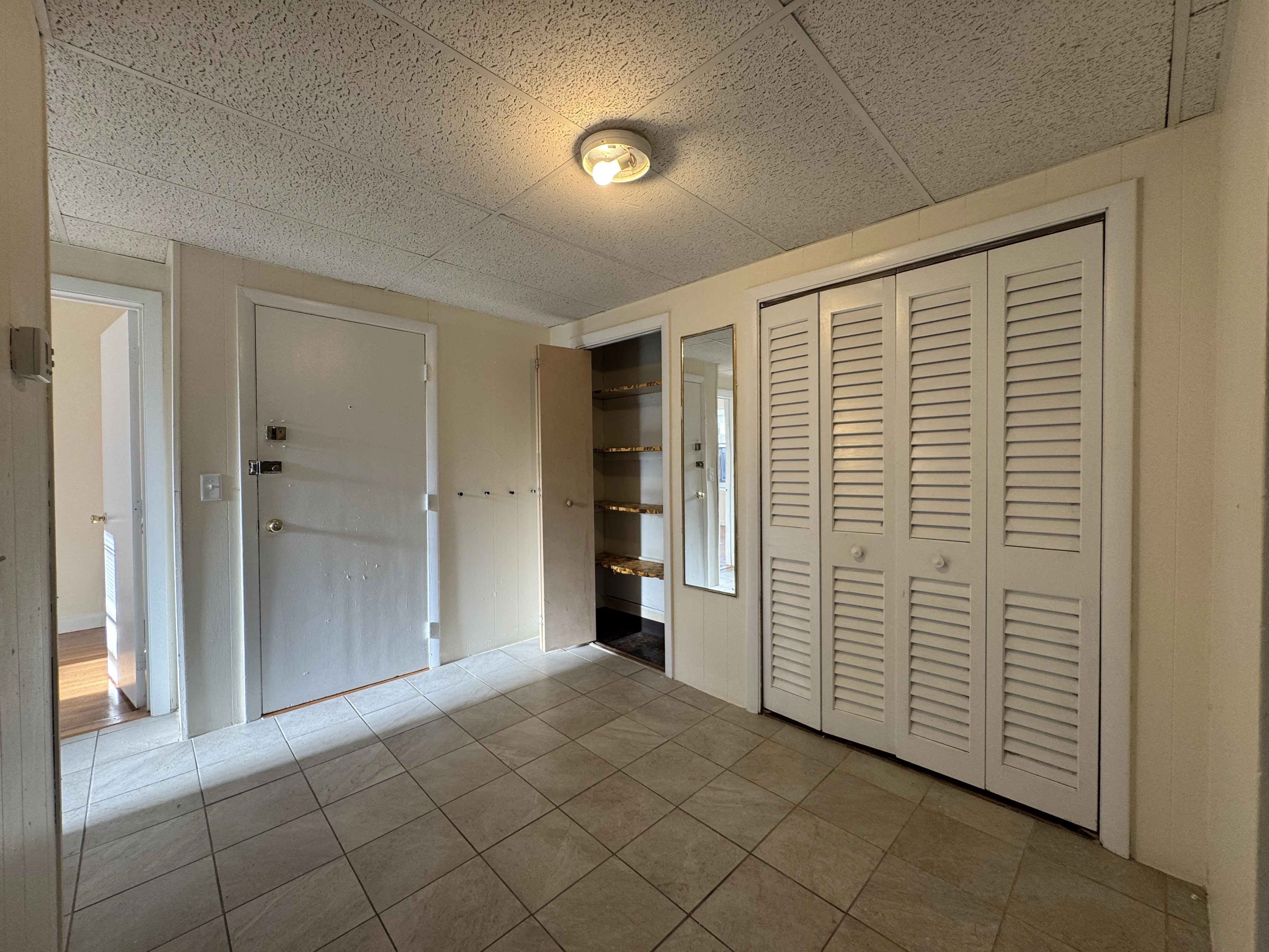 3 bed, 1.5 bath apartment for rent at 1131 Commonwealth Ave Unit 1131-3, Allston — photo 17 of 17