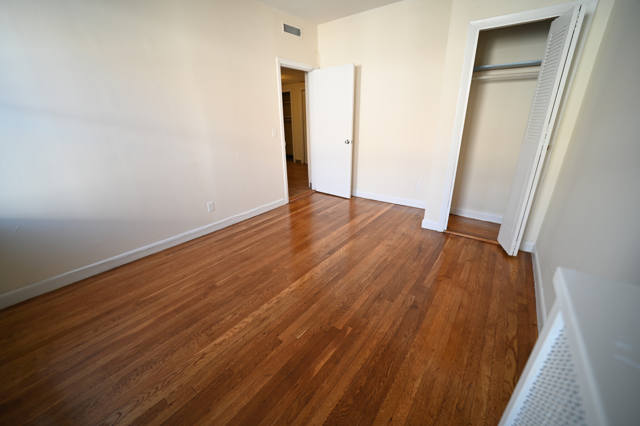 3 bed, 1.5 bath apartment for rent at 1131 Commonwealth Ave Unit 2, Allston — photo 12 of 13