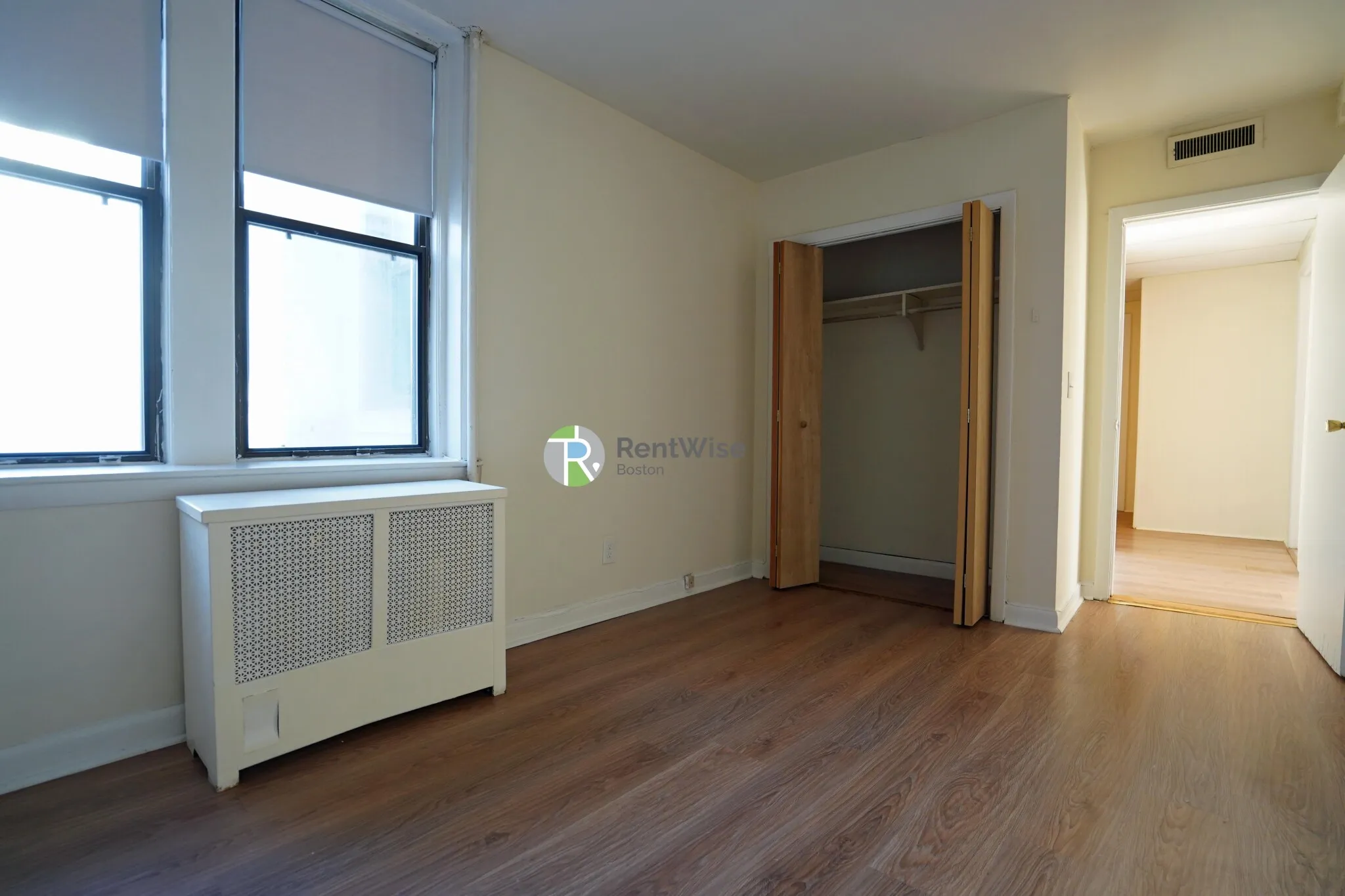 3 bed, 1.5 bath apartment for rent at 1131 Commonwealth Ave Unit 5, Allston — photo 14 of 28