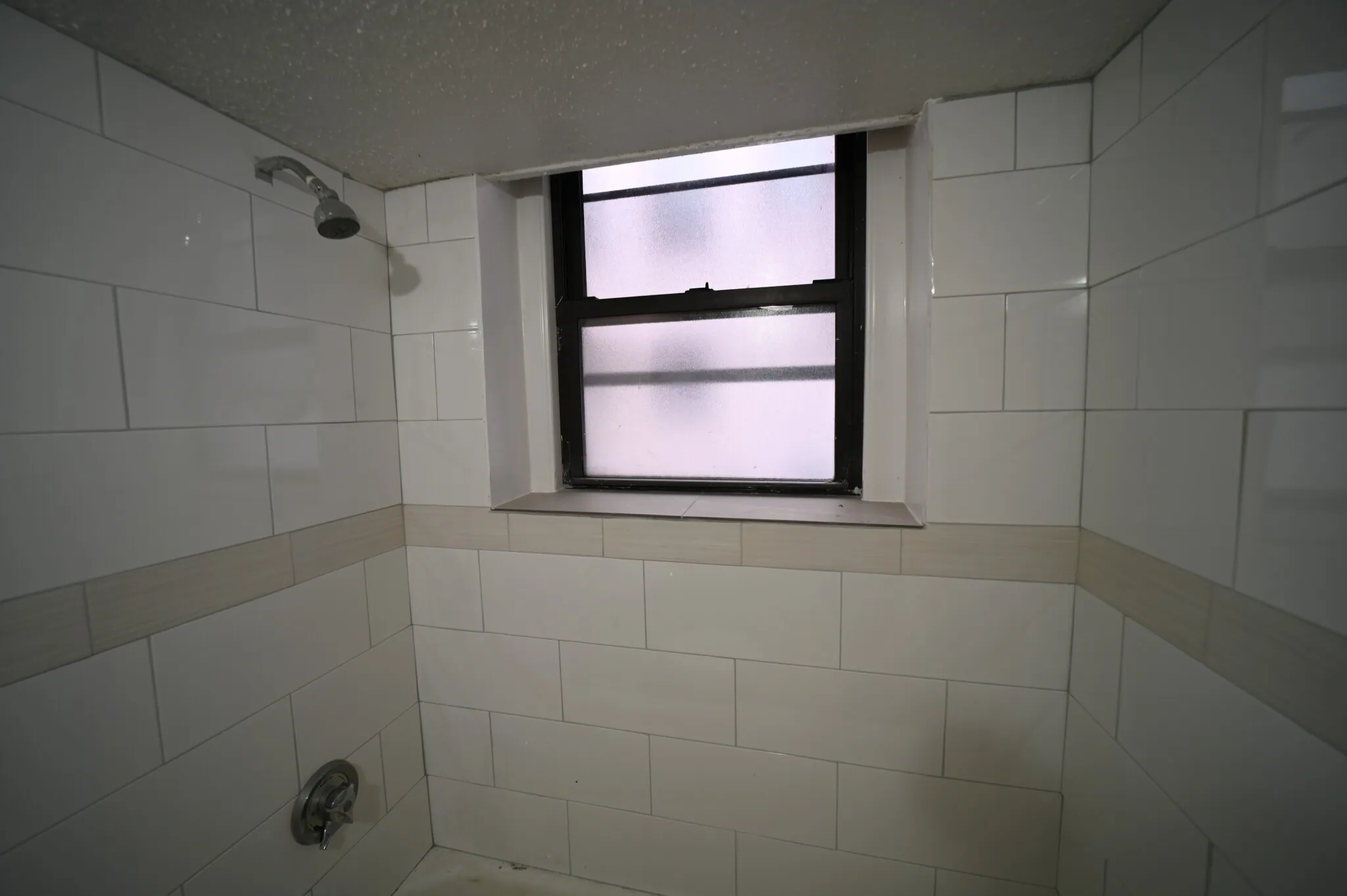 3 bed, 2 bath apartment for rent at 1131 Commonwealth Ave Unit A, Allston — photo 14 of 20