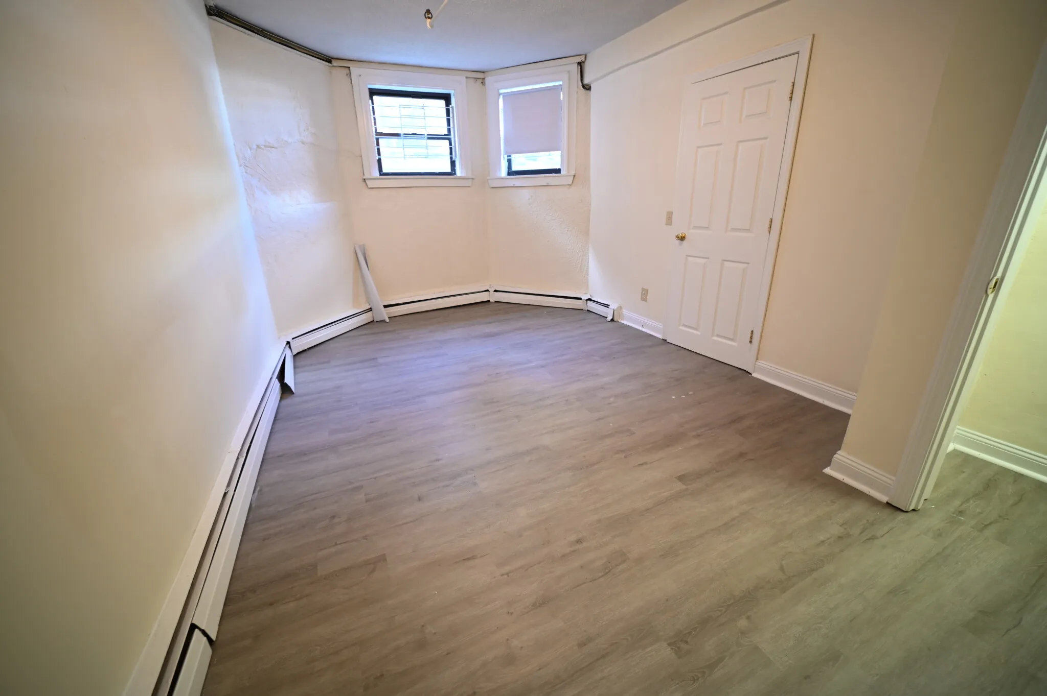 3 bed, 2 bath apartment for rent at 1131 Commonwealth Ave Unit A, Allston — photo 12 of 20