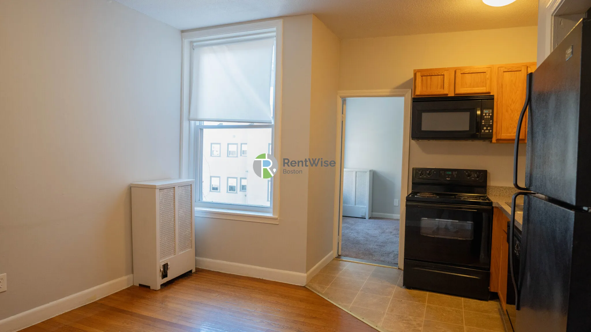2 bed, 1 bath apartment for rent at 1132 Commonwealth Ave Unit 7, North Brookline — photo 4 of 27