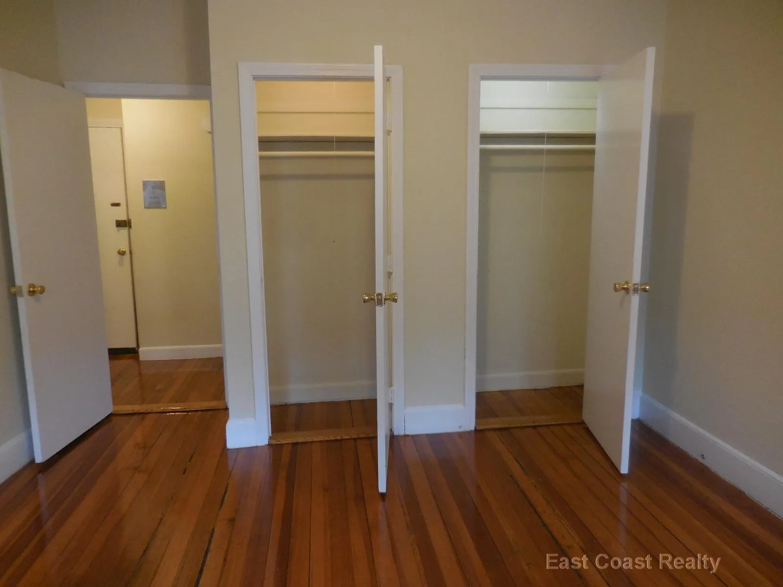 2 bed, 1 bath apartment for rent at 1132 Commonwealth Ave Unit 8, North Brookline — photo 17 of 27