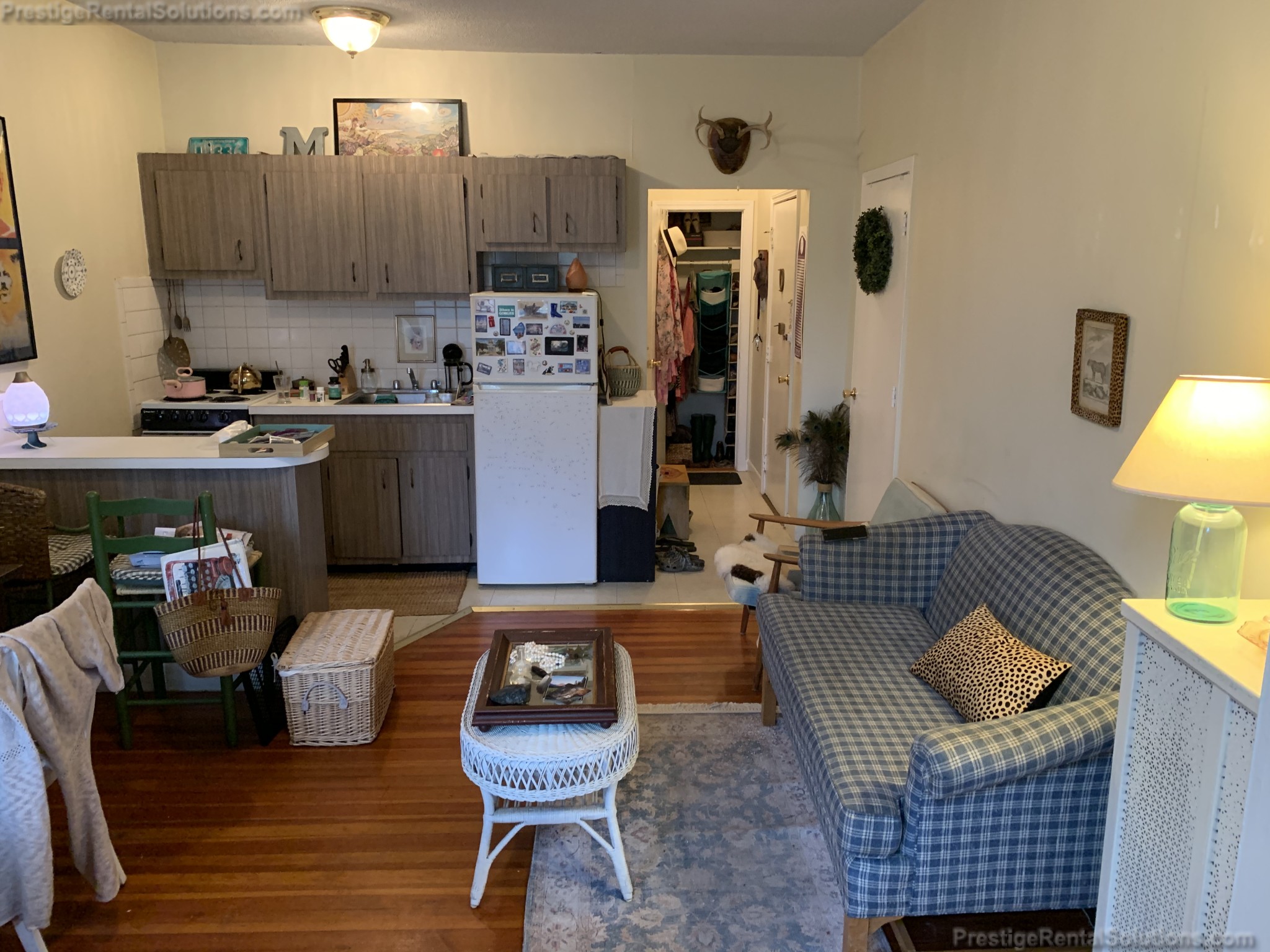 Studio bed, 1 bath apartment for rent at 1132 Commonwealth Ave Unit 9, North Brookline — photo 2 of 9