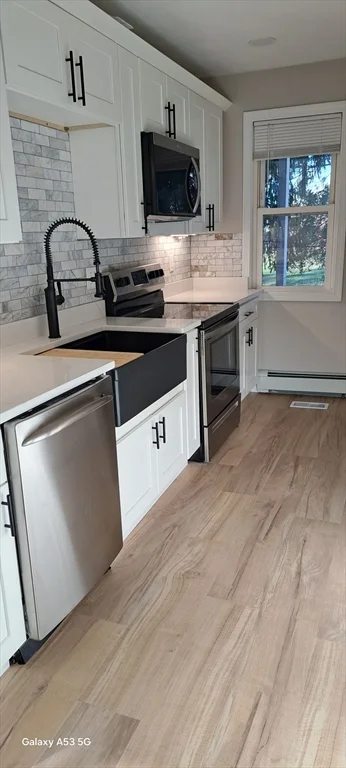 3 bed, 1 bath apartment for rent at 1132 W Boylston St Unit 1, Greendale — photo 16 of 41