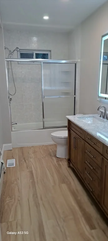 3 bed, 1 bath apartment for rent at 1132 W Boylston St Unit 1, Greendale — photo 35 of 41