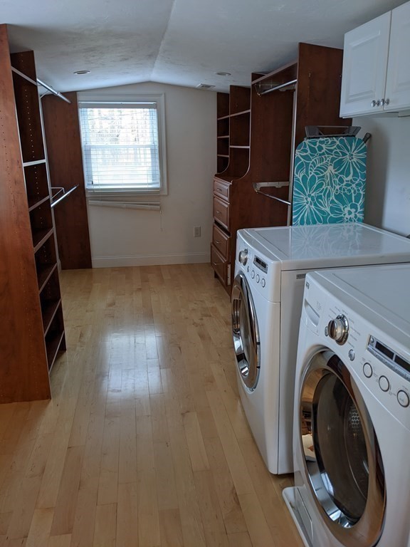 3 bed, 1 bath apartment for rent at 1132 West Boylston St Unit 1, Summit — photo 23 of 41