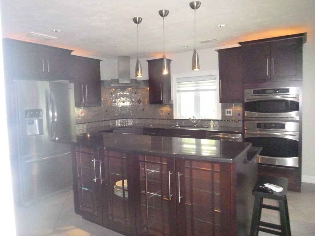 3 bed, 1 bath apartment for rent at 1132 West Boylston St Unit 1, Summit — photo 15 of 41