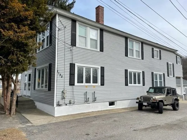 2 bed, 2 bath apartment for rent at 1132 West Boylston St Unit 2, Summit — photo 28 of 42