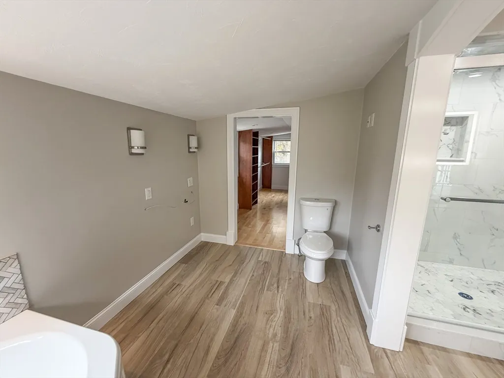 2 bed, 2 bath apartment for rent at 1132 West Boylston St Unit 2, Summit — photo 20 of 42