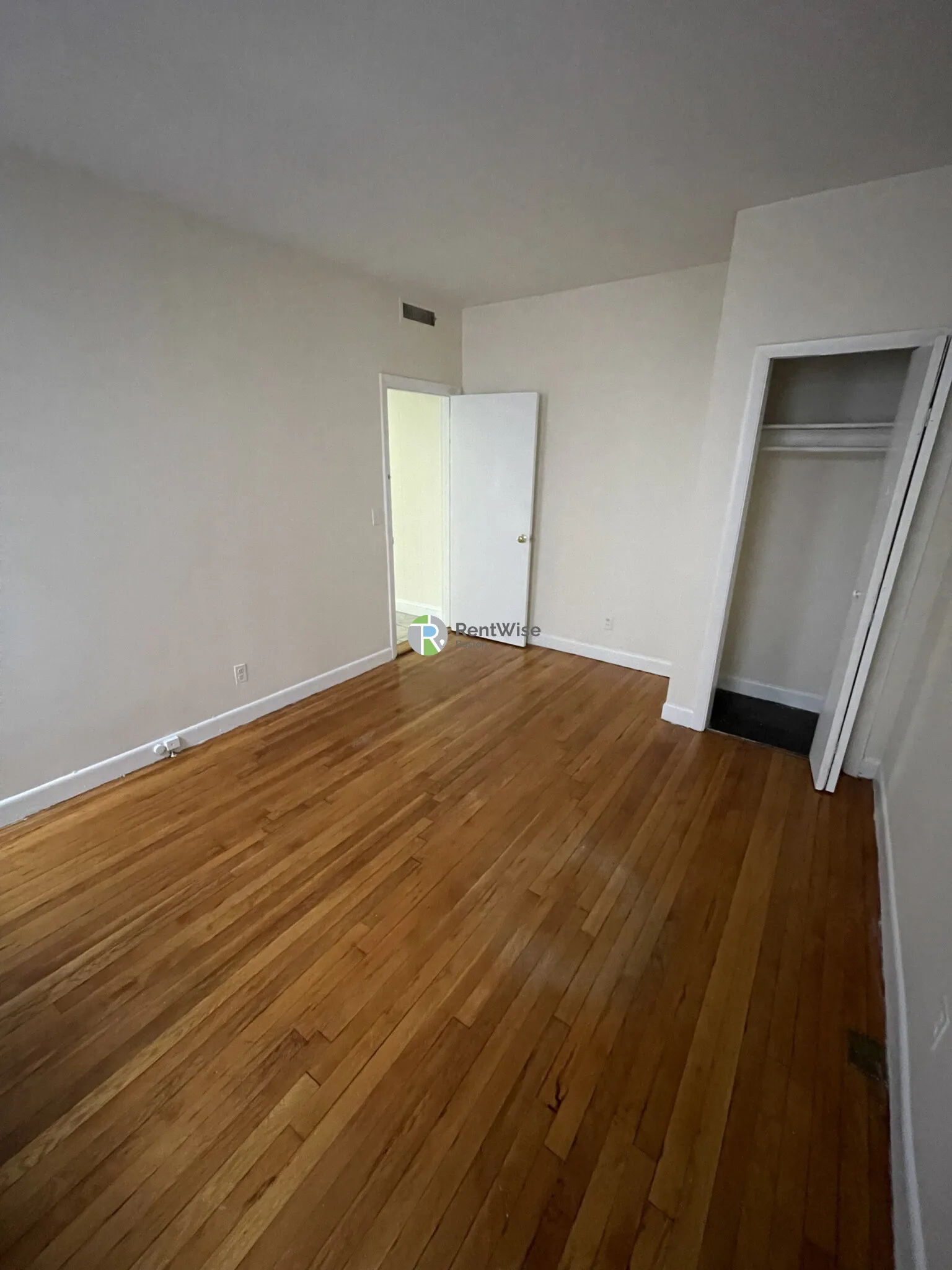 2 bed, 1 bath apartment for rent at 1133 Commonwealth Ave Unit 01, Brighton — photo 7 of 29