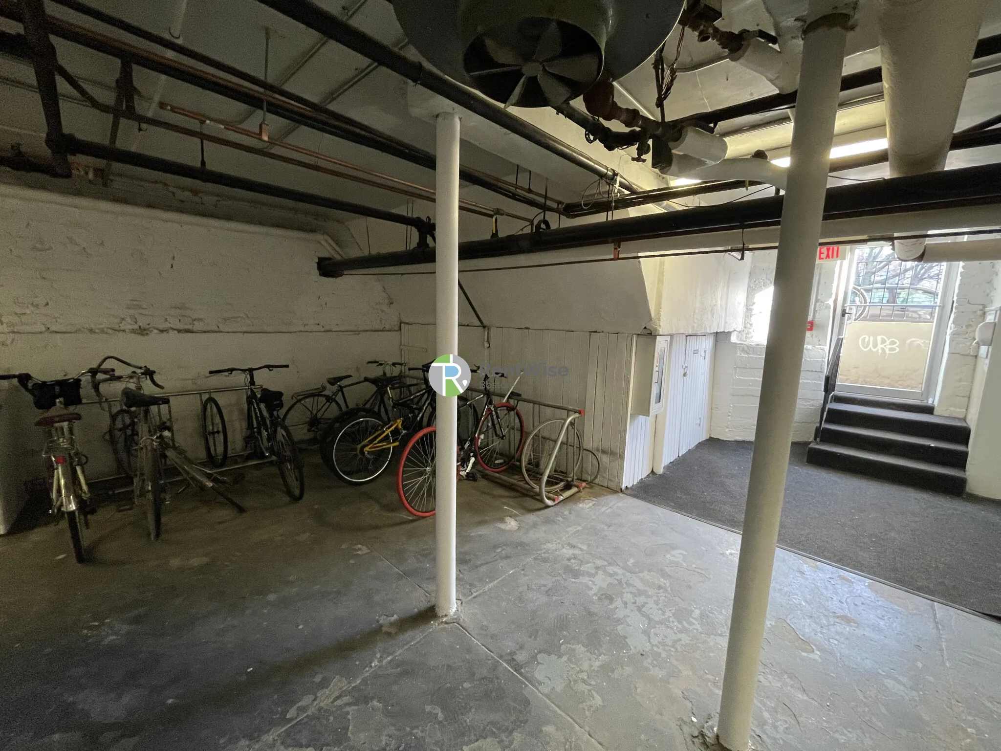 2 bed, 1 bath apartment for rent at 1133 Commonwealth Ave Unit 01, Brighton — photo 22 of 29