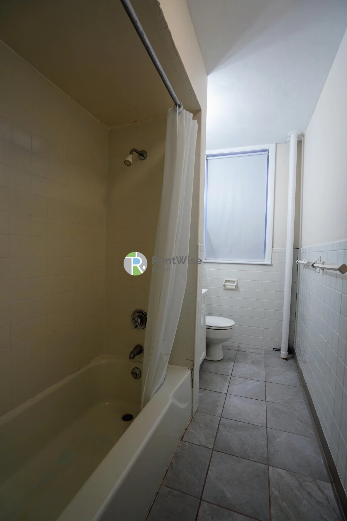 2 bed, 1 bath apartment for rent at 1133 Commonwealth Ave Unit 01, Brighton — photo 29 of 29