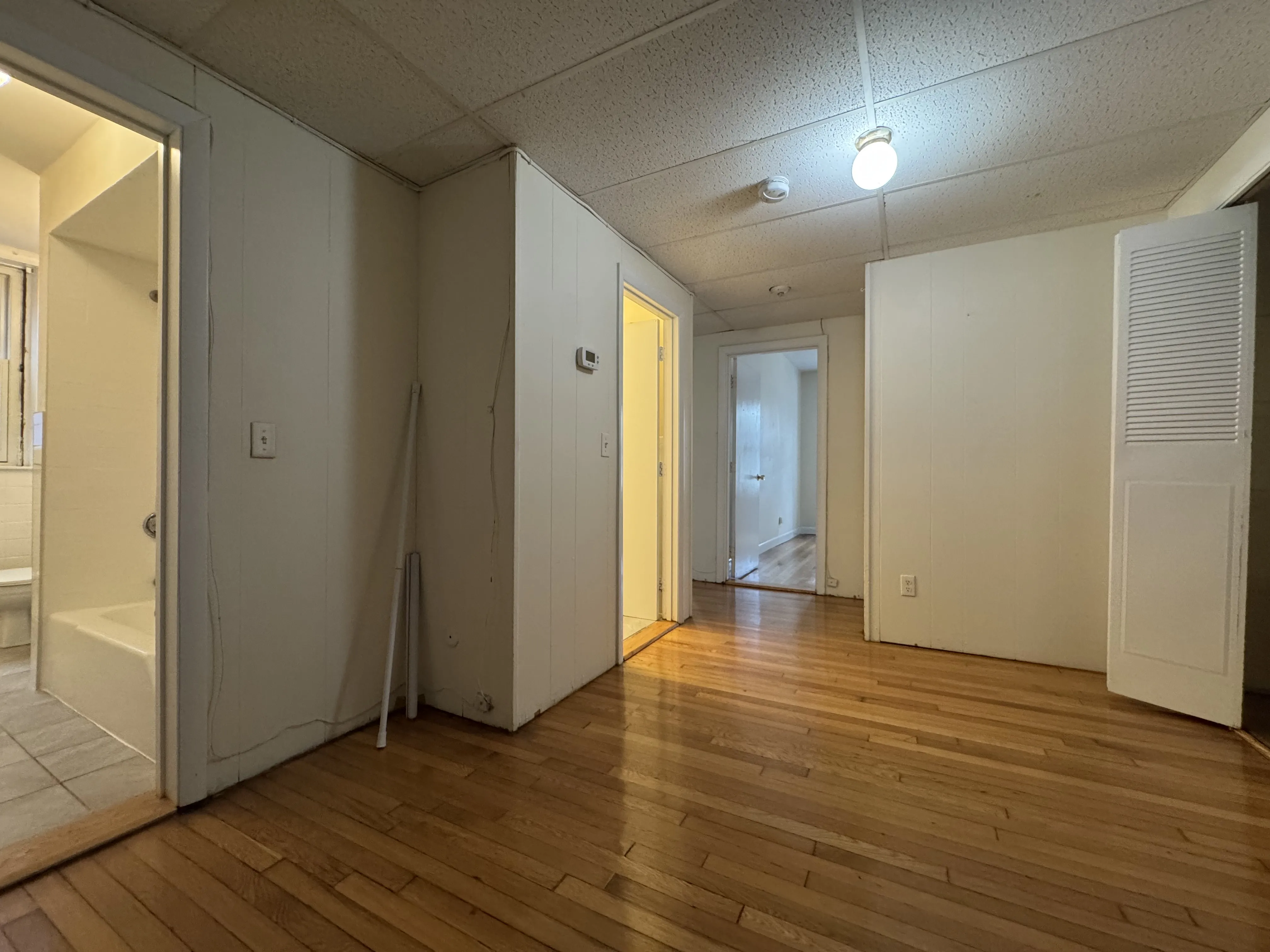 3 bed, 1.5 bath apartment for rent at 1133 Commonwealth Ave Unit 1133-3, Brighton — photo 16 of 16
