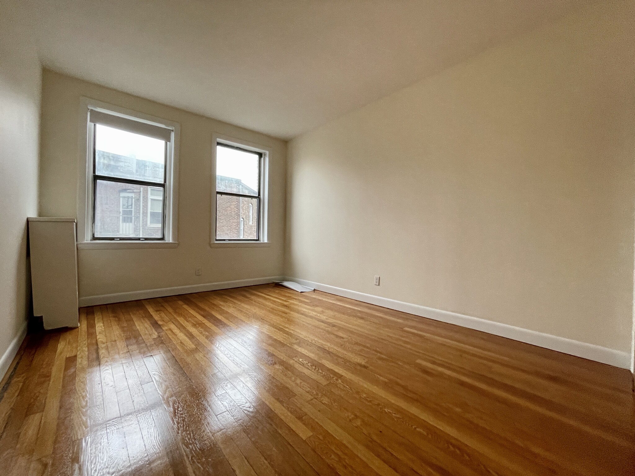 3 bed, 1.5 bath apartment for rent at 1133 Commonwealth Ave Unit 4, Allston — photo 18 of 33