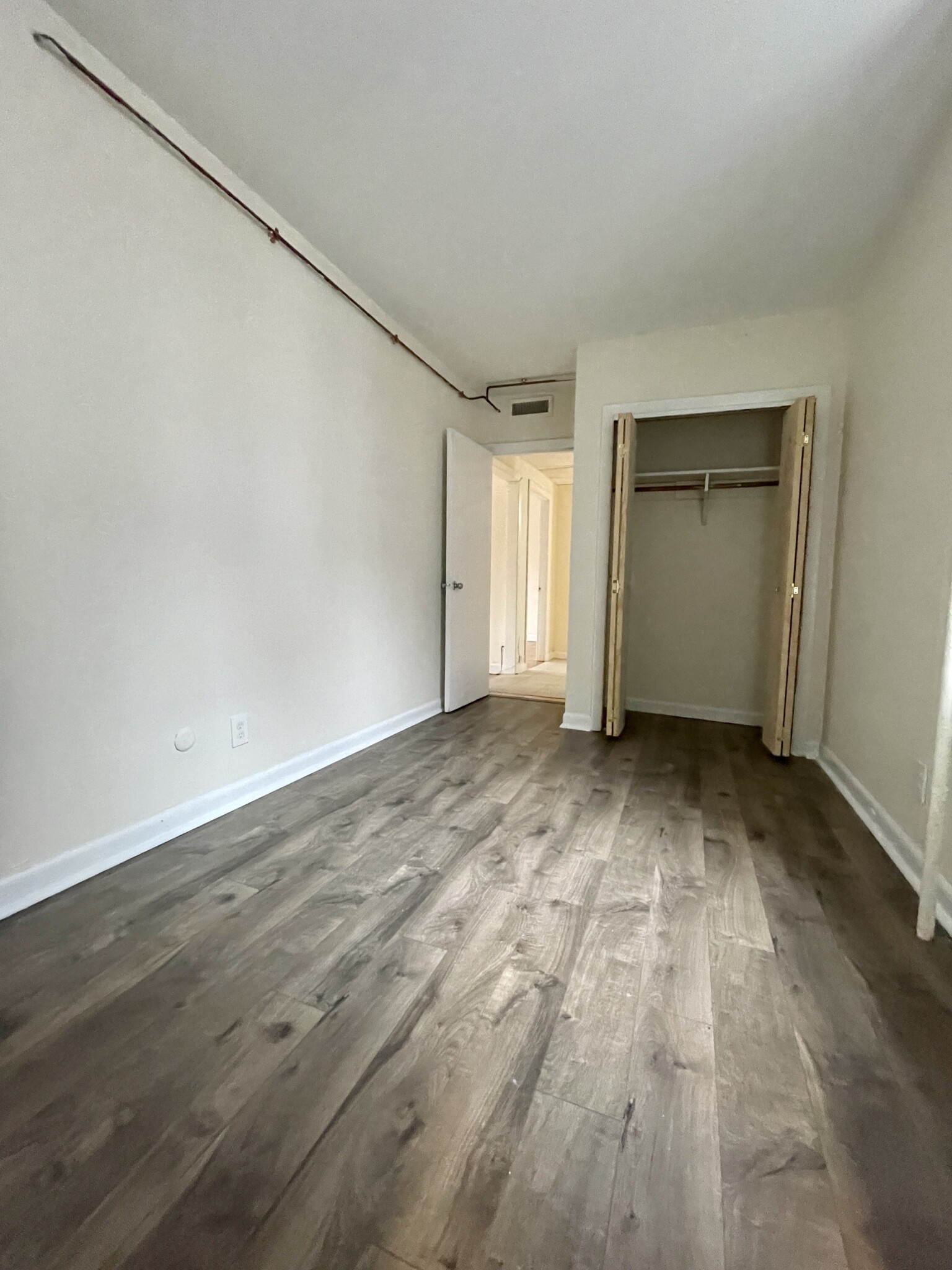 3 bed, 1.5 bath apartment for rent at 1133 Commonwealth Ave Unit 4, Allston — photo 26 of 33