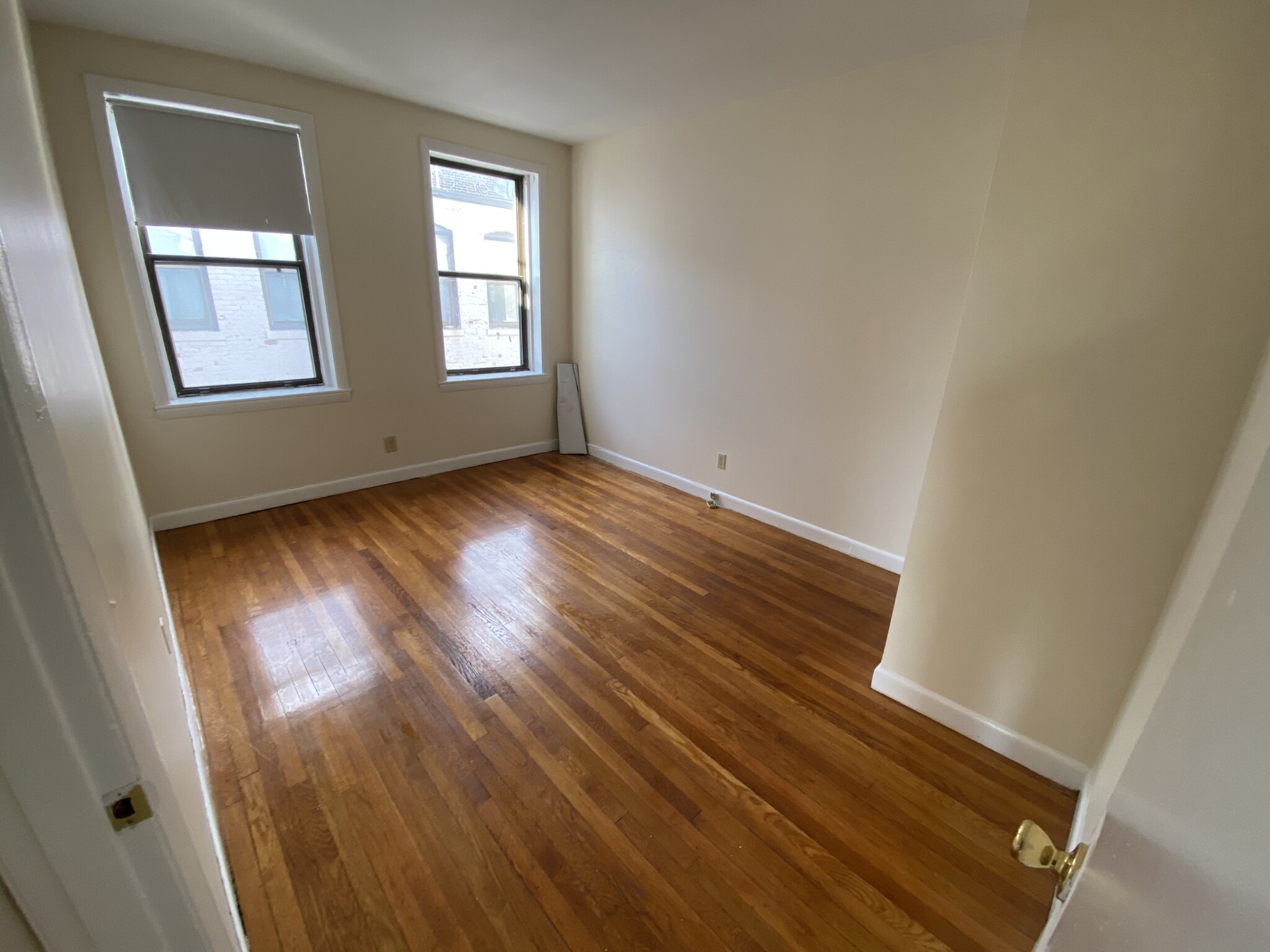 3 bed, 1.5 bath apartment for rent at 1133 Commonwealth Ave Unit 4, Allston — photo 7 of 33