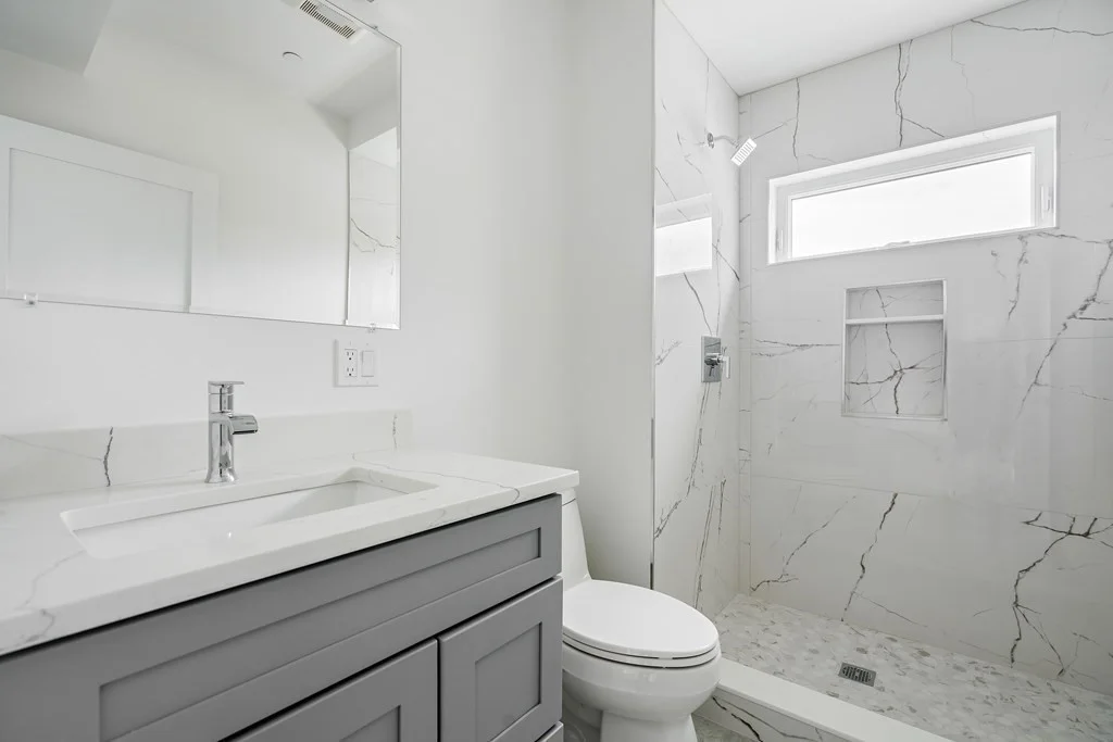 2 bed, 1 bath apartment for rent at 1133 Shore Rd Unit 0, Revere — photo 6 of 17