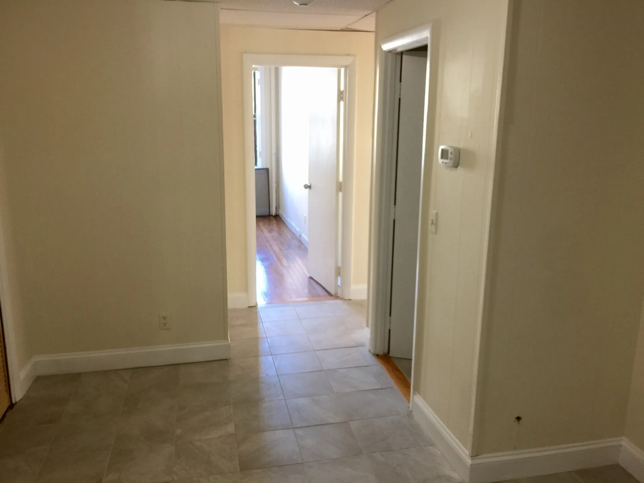3 bed, 1.5 bath apartment for rent at 1135 Commonwealth Ave Unit 2, Brighton — photo 3 of 7